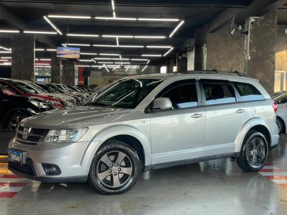 FIAT FREEMONT 2.4 PRECISION 16V GASOLINA 4P AUTOMÁTICO